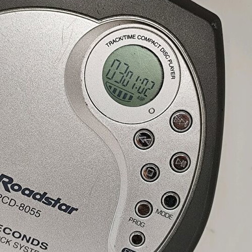 Roadstar PCD-8055 Vintage Portable CD Player Like New
