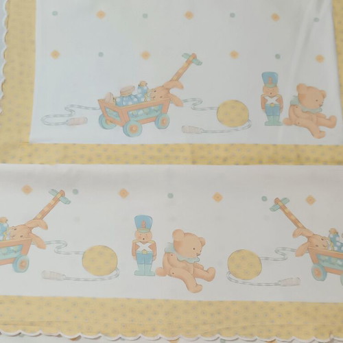 Vintage baby crib set with sheet and pillowcase, like new