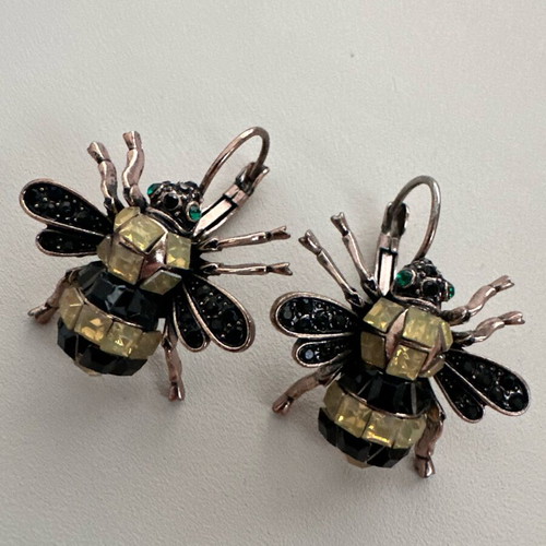 Bee earrings used with black and yellow strass vintage style