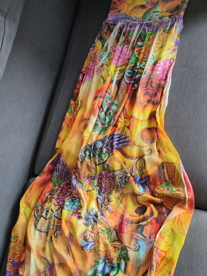 Strapless maxi colorful dress with removable straps used