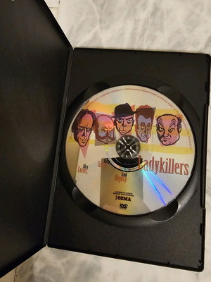 DVD The Ladykillers like new, classic comedy with subtitles