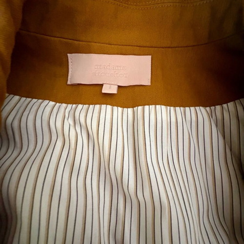 Madame Shoushou vintage coat like new, size Large