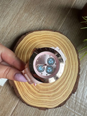 Loisir pink women's watch like new