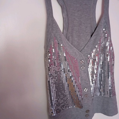 Benetton sleeveless top with silver sequins like new M-L