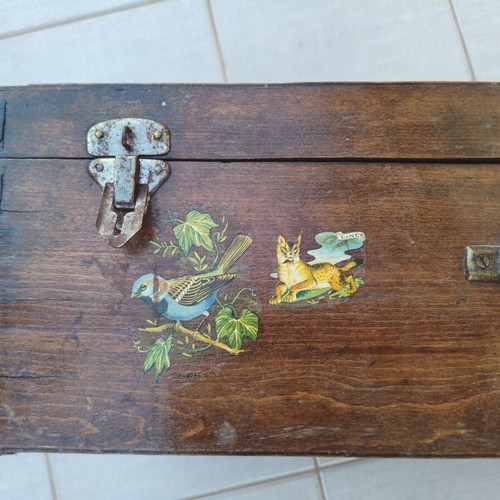 Wooden Vintage Suitcase used with metal clasps 70x40x30 cm