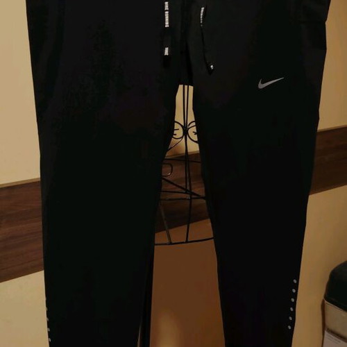 Nike women's leggings S new, black