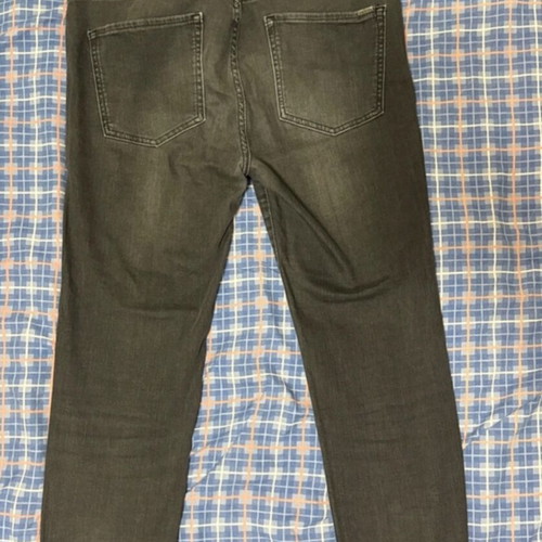 BSB mid-rise skinny jeans W33 black like new