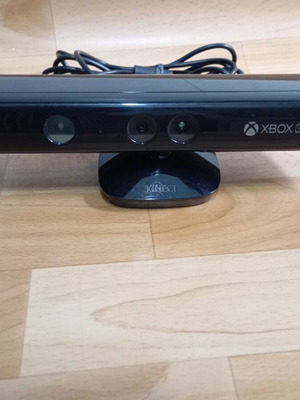 Xbox 360 Kinect μεταχειρισμένο σε καλή λειτουργική κατάσταση