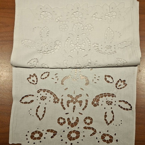 Vintage linen table runner with Richelieu cutwork embroidery (183x39 cm)