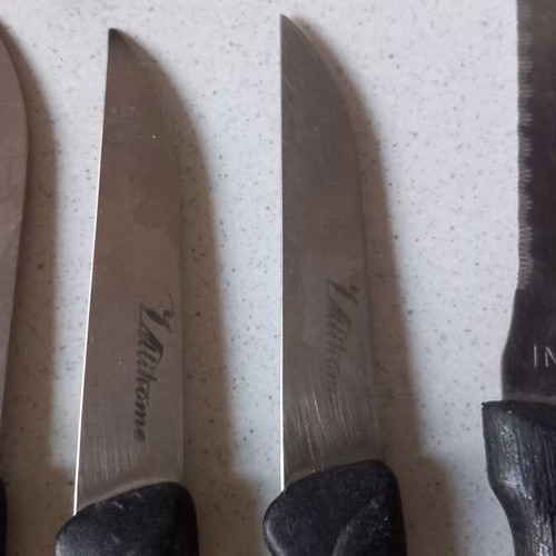 Various knives used, pack of 16 pieces