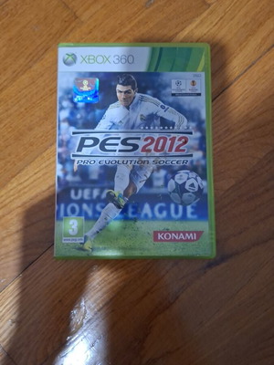 PES 2012 Xbox 360 game used, all included