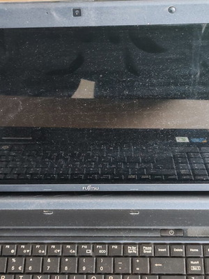 Fujitsu Lifebook AH530 μεταχειρισμένο laptop για ανταλλακτικά χωρίς τροφοδοτικό