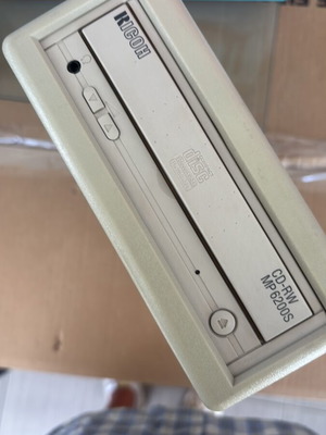 Ricoh CD-RW MP6200S external portable drive with power supply