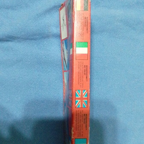 Snap together airplane models like new, Messerschmitt 109 B2 and Mirage IV A