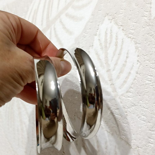Large hoop earrings silver like new
