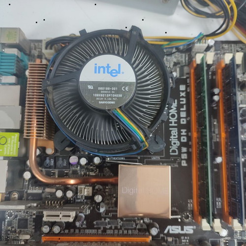 Asus P5W-DH Deluxe PC used with Intel Core 2 Duo E6600 and Windows 7