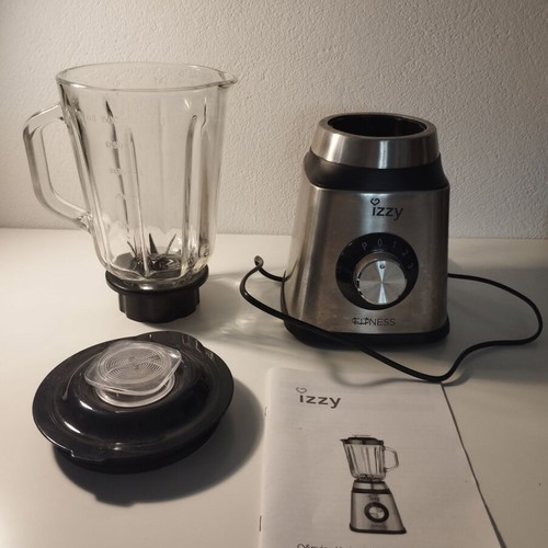 Izzy IZ-1601 blender with glass jar 1.5 lt 1000W used