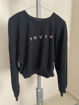 Black sweatshirt Pink Woman S used, slogan YOUTH