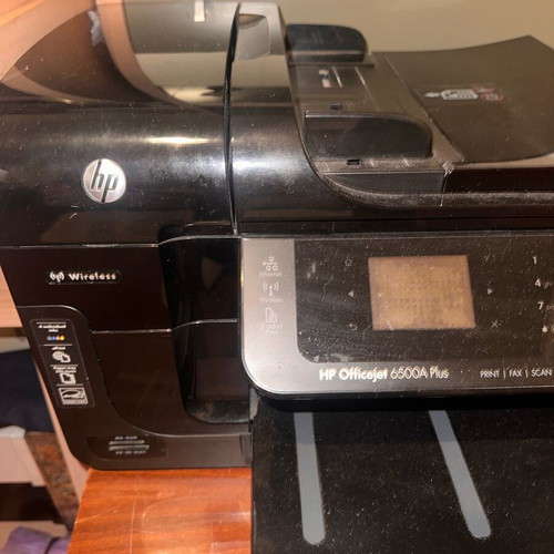HP Officejet 6500A Plus all-in-one printer like new with WiFi, scanner, fax