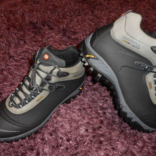Merrell Thermo 6 Black Sports Hiking Boots like new, size 47