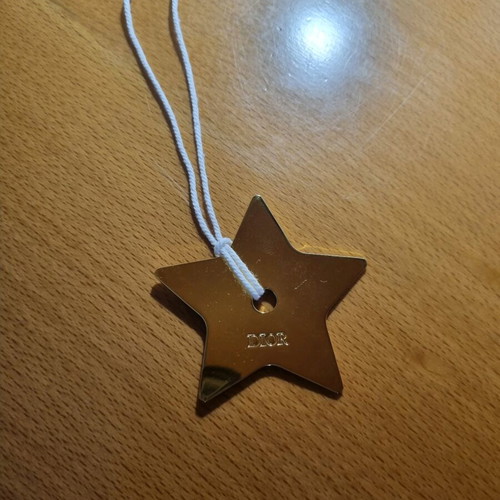 Dior star like new