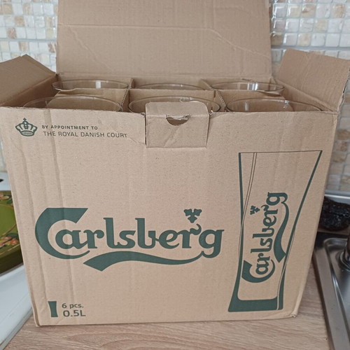 Carlsberg beer glasses set of 6 0.5L new in box