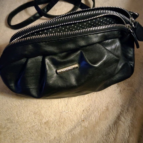 Small black Berska bag like new, crossbody