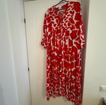 No name printed dress like new, white and red