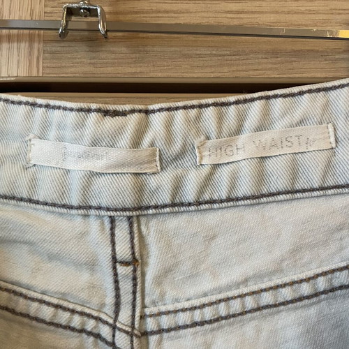 Stradivarius Light Jean Denim Shorts size L like new, blue turquoise