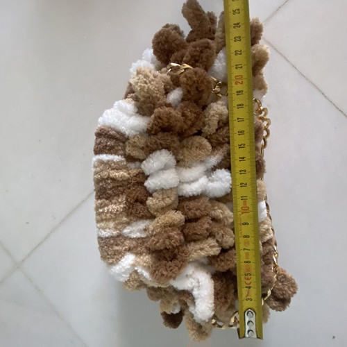 Handmade puffy handbag with detachable chain, like new, white and brown