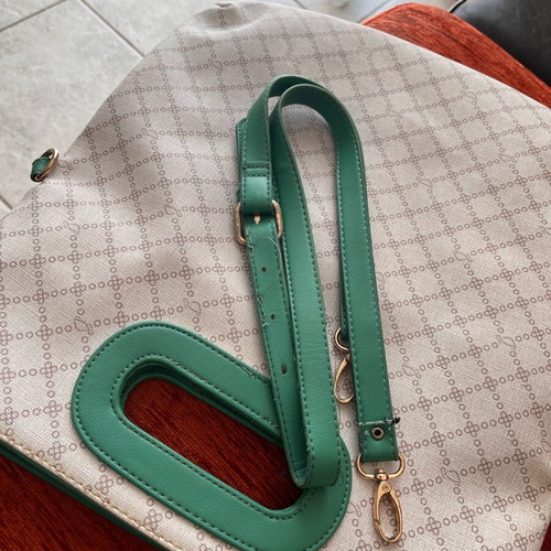 Women's crossbody bag like new with strap