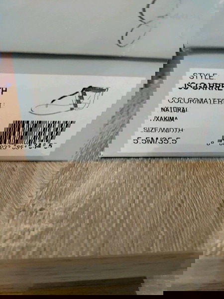 Γυναικεία πέδιλα-σανδαλια Jessica Simpson νούμερο 35.5