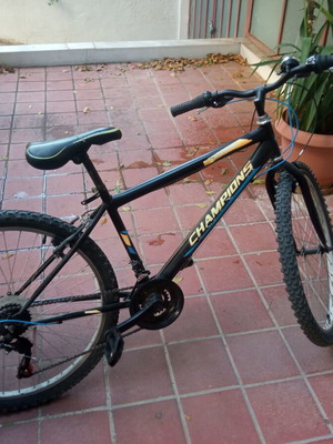 Champions City Bicycle like new, black, men's, V-Brakes, gears