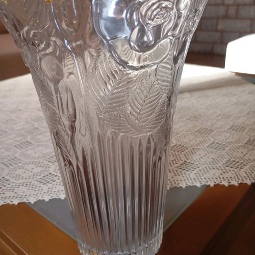 Vase like new, large and heavy