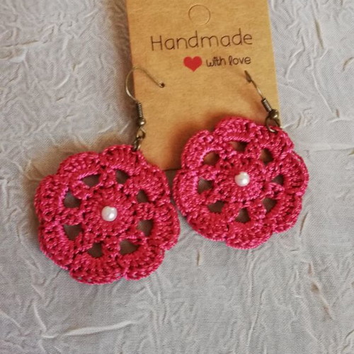 Crochet earrings with small pearl new