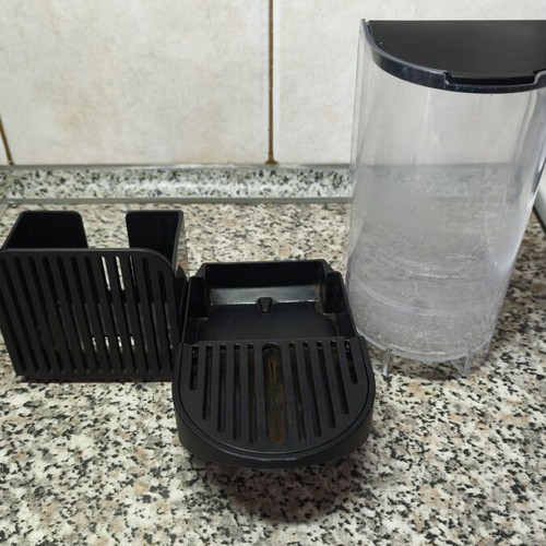 De'Longhi Inissia coffee maker parts used