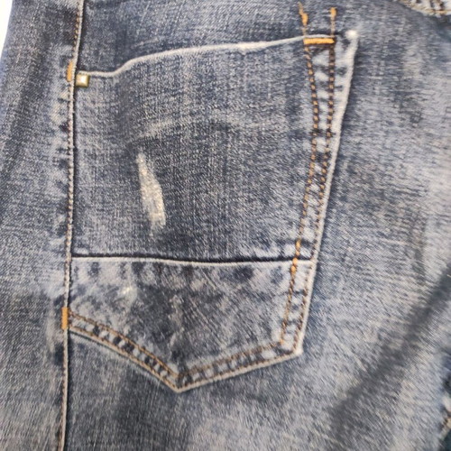 Lynne women's jeans like new with animal print and patches, size L