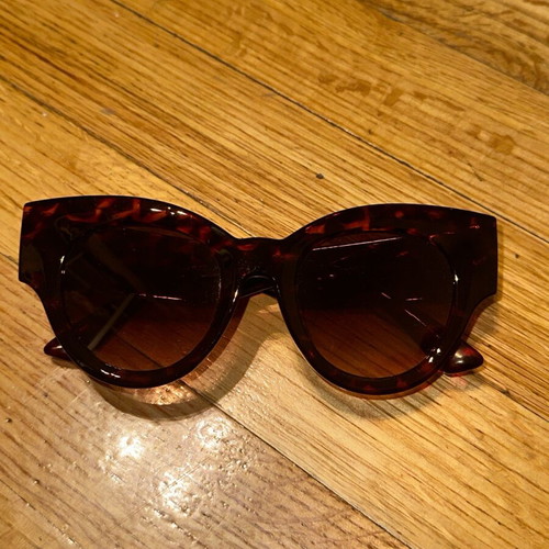 Sunglasses brown like new No Logo