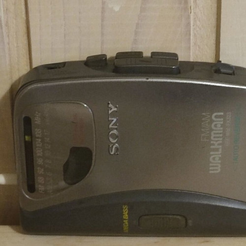 Sony Walkman WM-FX323 portable cassette player used