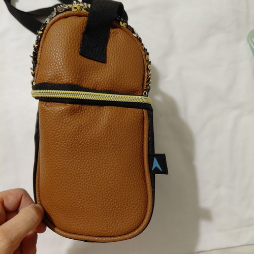 Insulated children's lunch bag