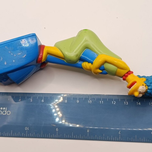 Simpsons Marge & Snowball Vacuum figure used, Burger King 1998