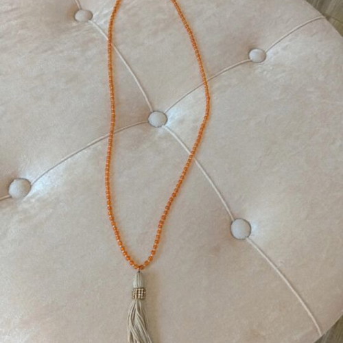 Necklace with semiprecious stones new