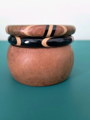 Ξύλινο βραχιόλι σαν καινούργιο