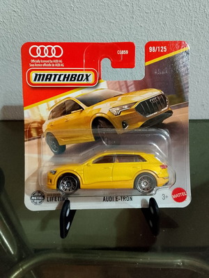 Matchbox Audi E-Tron toy car new