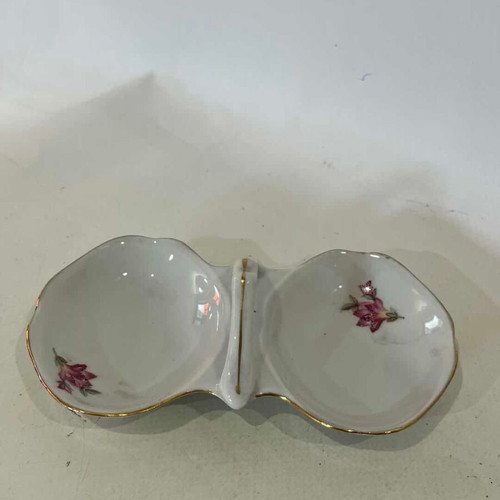 Vintage porcelain salt cellar with flowers Titon Veles used