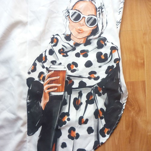 Polyester women's shirt Made In Italy XL like new, summer design