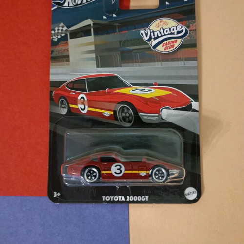 Hot Wheels Toyota 2000GT Silver Vintage Racing Club new