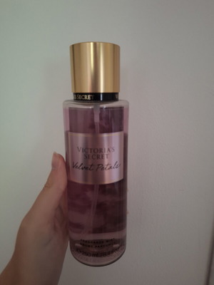 Victoria's Secret perfume like new, standard fragrance