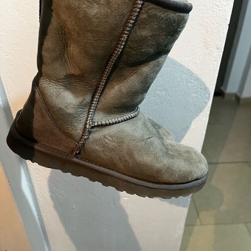 Ugg Australia boots gray size 40 like new