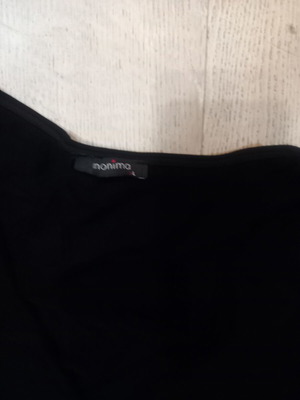 Black dress size L